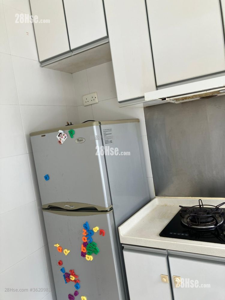 Ching Wah Building Rental 2 Bedrooms , 1 Bathroom 438 ft² Ching Wah Building Rental 2 Bedrooms , 1 Bathroom 438 ft²