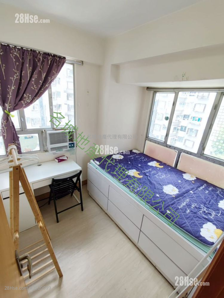 Golden Lion Garden Sell 2 Bedrooms , 1 Bathroom 270 ft² Golden Lion Garden Sell 2 Bedrooms , 1 Bathroom 270 ft²