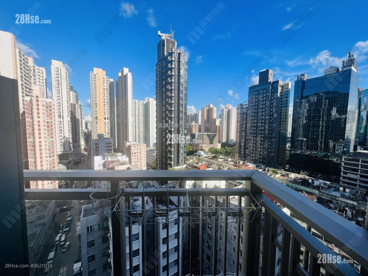 One New York Sell 1 Bedroom , 1 Bathroom 242 ft²