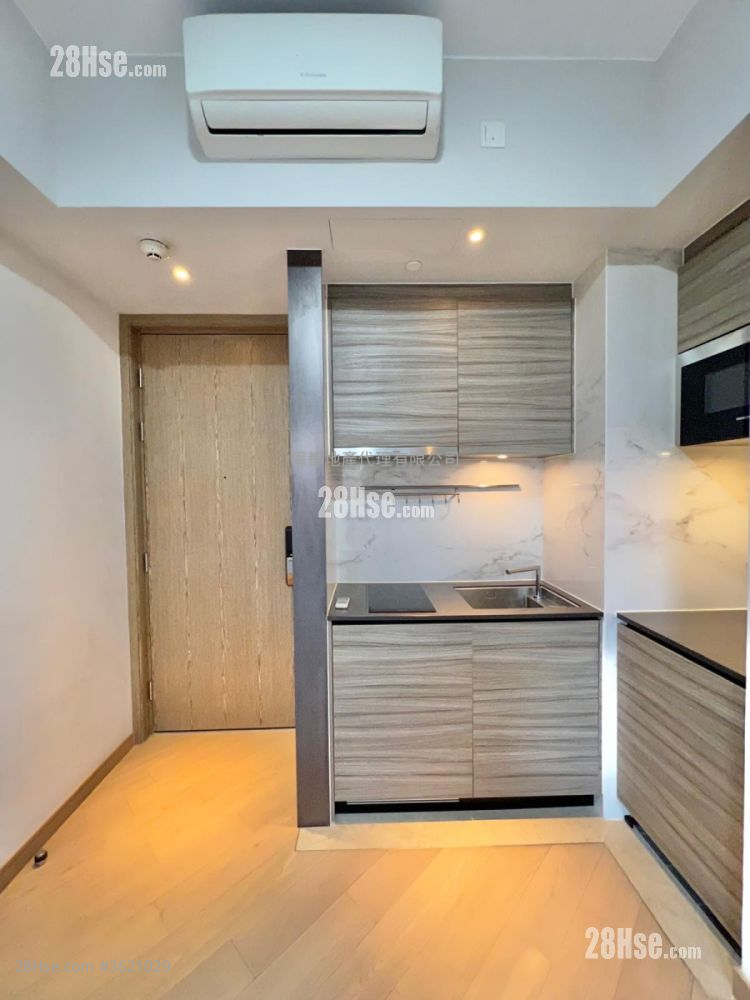 The Zutten Rental Studio , 1 Bathroom 191 ft² The Zutten Rental Studio , 1 Bathroom 191 ft²