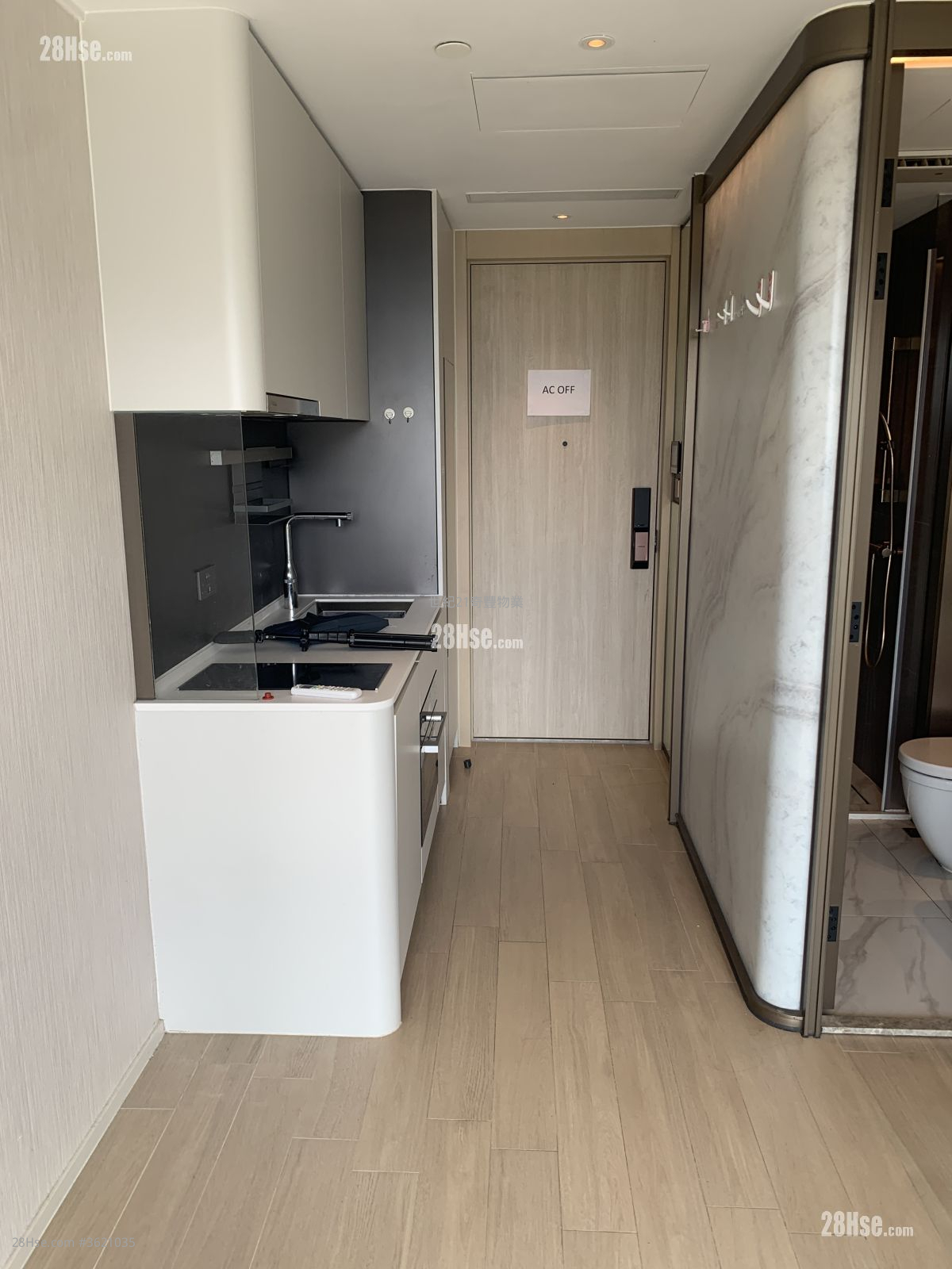 One Innovale 售盤 開放式間隔 , 1 浴室 209 平方呎 One Innovale 售盤 開放式間隔 , 1 浴室 209 平方呎