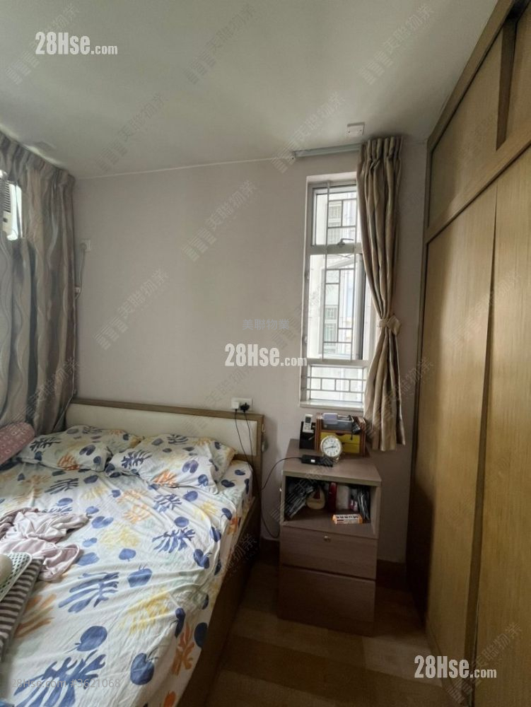 Ching Chun Court Sell 2 Bedrooms , 1 Bathroom 438 ft² Ching Chun Court Sell 2 Bedrooms , 1 Bathroom 438 ft²