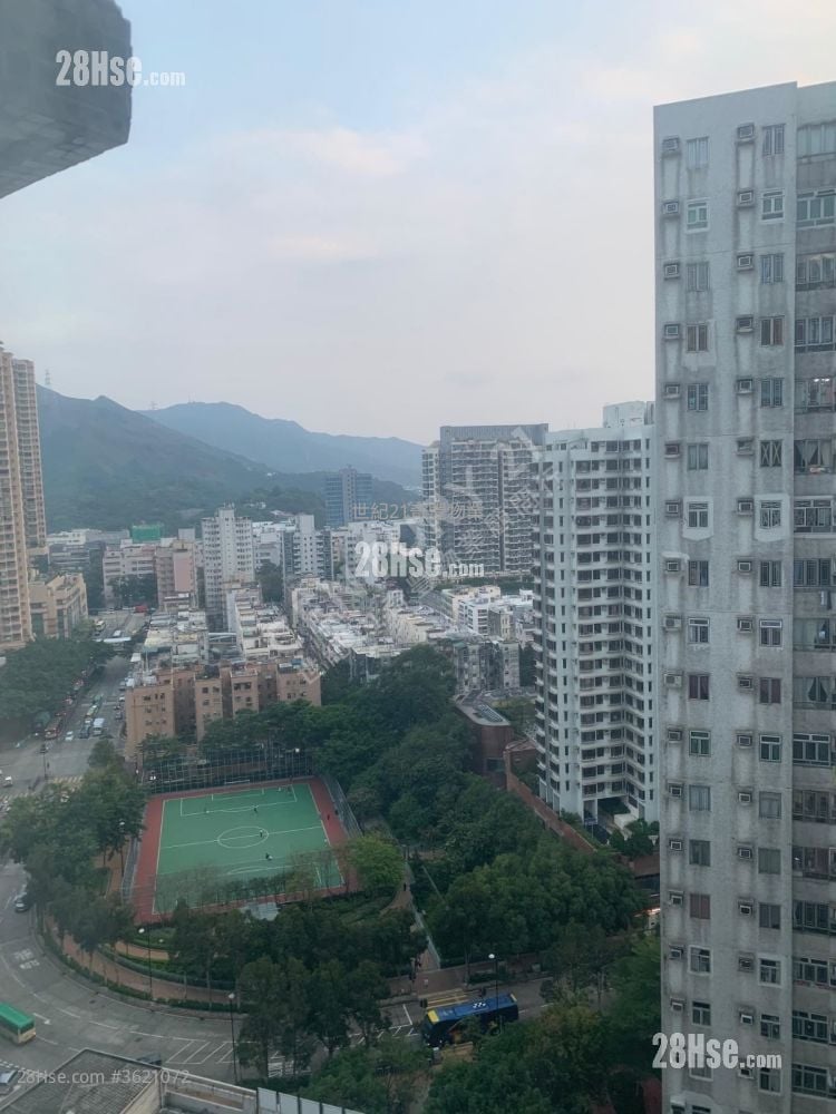 榮福中心 售盤 3 房 , 1 浴室 592 平方呎 榮福中心 售盤 3 房 , 1 浴室 592 平方呎