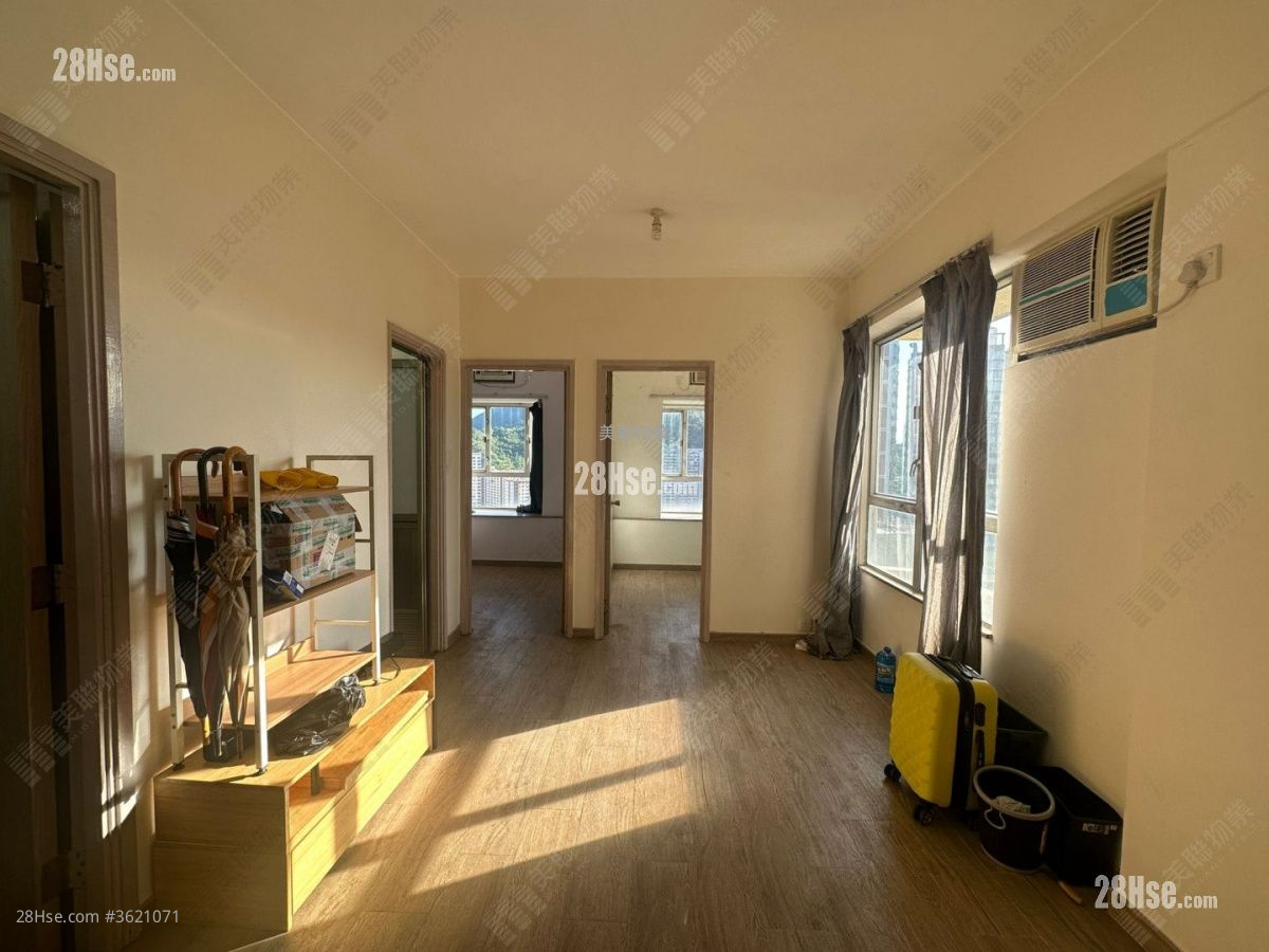Tsing Yi Garden Sell 2 Bedrooms , 1 Bathroom 343 ft² Tsing Yi Garden Sell 2 Bedrooms , 1 Bathroom 343 ft²