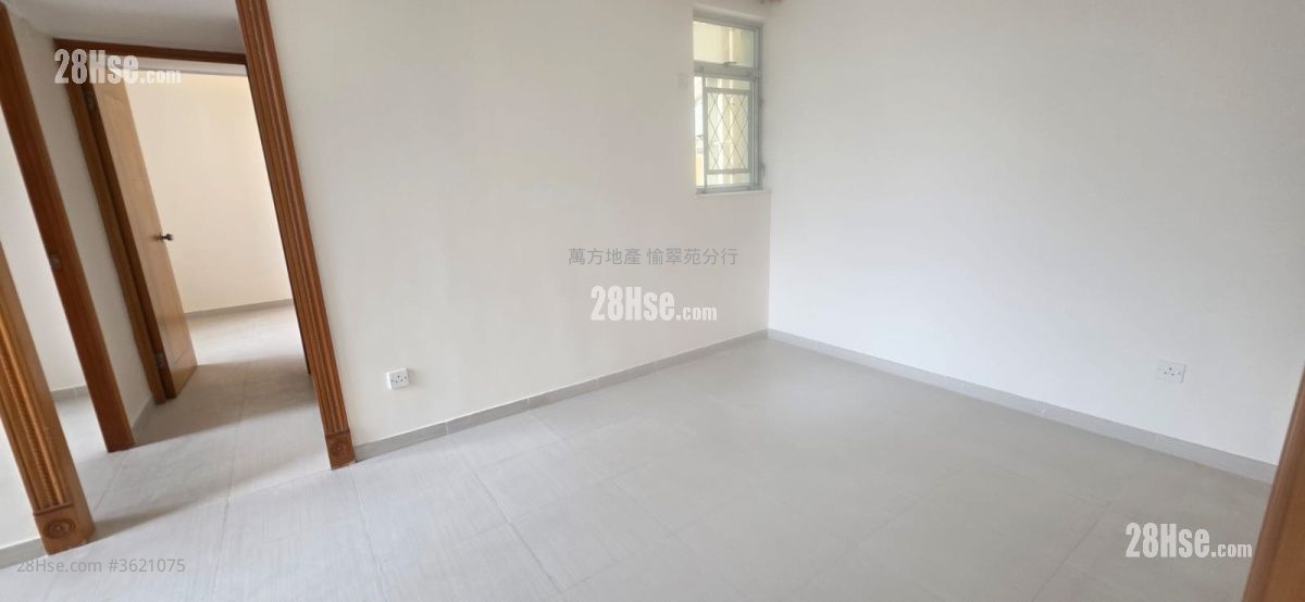 Yu Chui Court Sell 2 Bedrooms , 1 Bathroom 516 ft² Yu Chui Court Sell 2 Bedrooms , 1 Bathroom 516 ft²