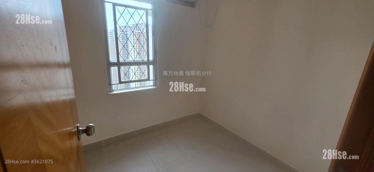 Yu Chui Court Sell 2 Bedrooms , 1 Bathroom 516 ft² Yu Chui Court Sell 2 Bedrooms , 1 Bathroom 516 ft²