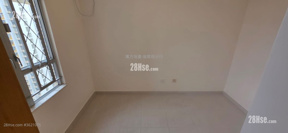 Yu Chui Court Sell 2 Bedrooms , 1 Bathroom 516 ft² Yu Chui Court Sell 2 Bedrooms , 1 Bathroom 516 ft²