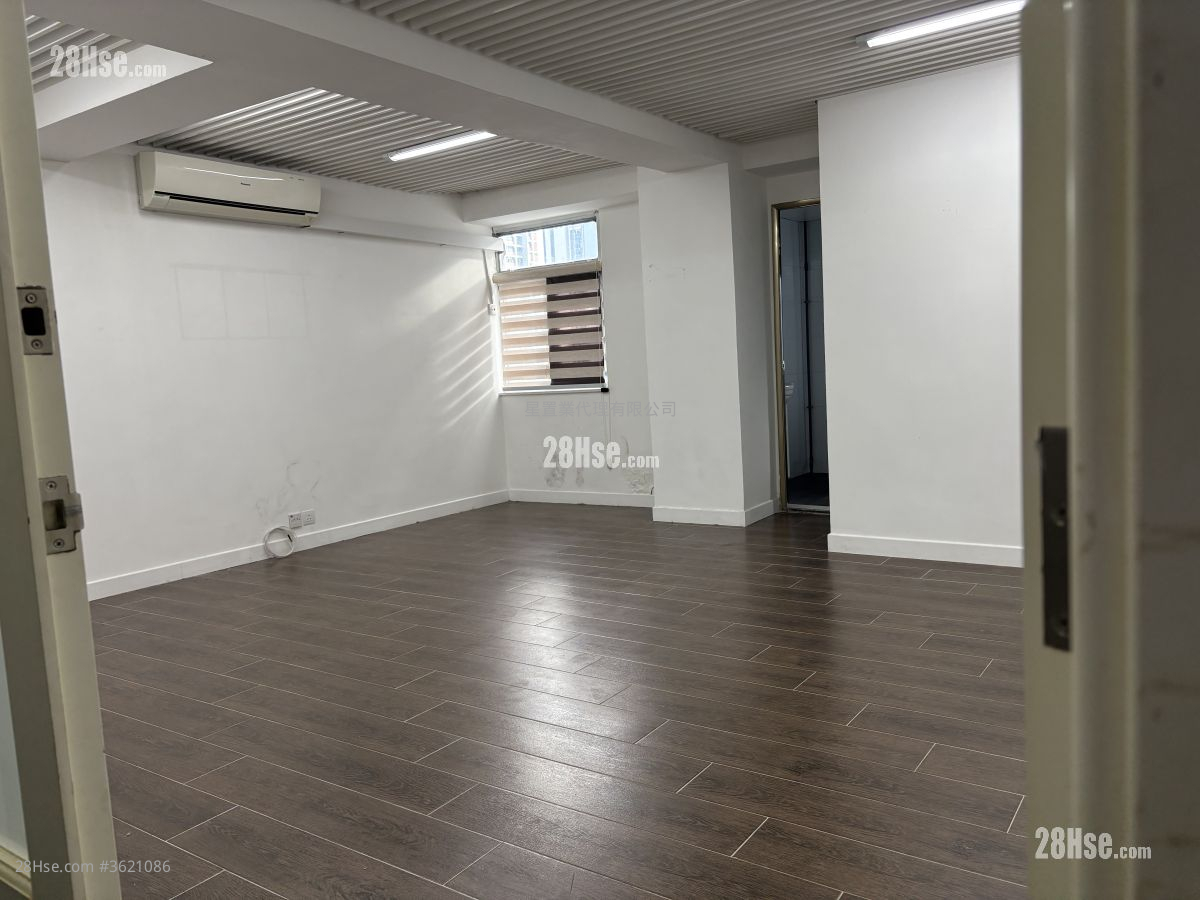 Glee Industrial Building Sell 4 Bedrooms , 4 Toilets 1,580 ft² Glee Industrial Building Sell 4 Bedrooms , 4 Toilets 1,580 ft²