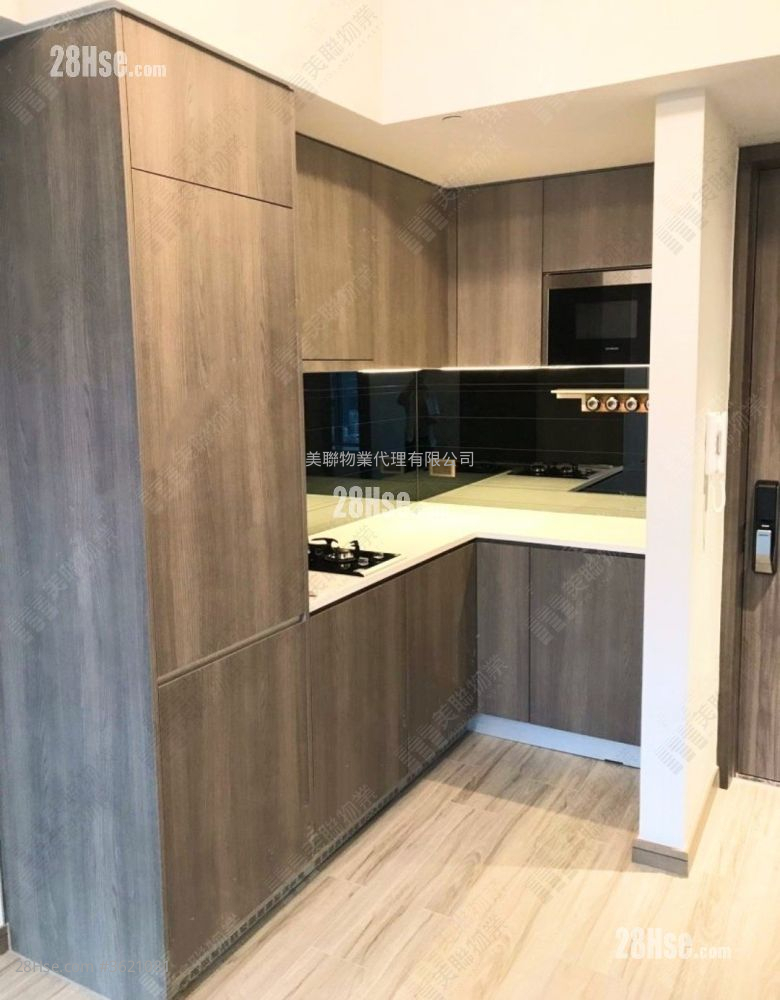 Park One Sell 3 Bedrooms , 1 Bathroom 419 ft² Park One Sell 3 Bedrooms , 1 Bathroom 419 ft²