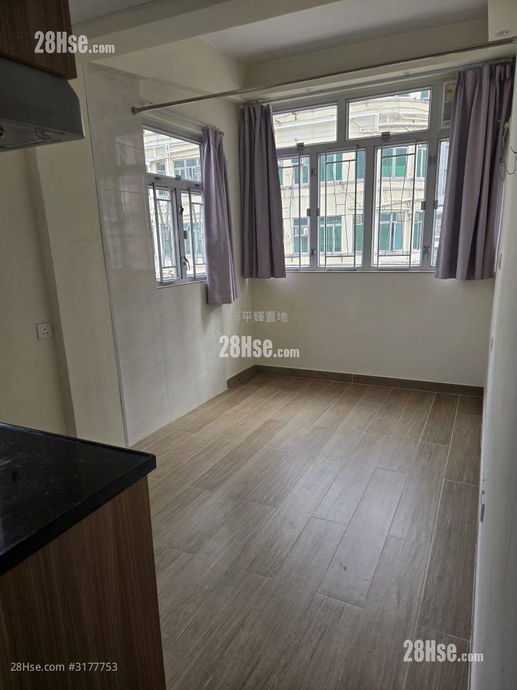 Apartment Rental Studio , 1 Bathroom 130 ft² Apartment Rental Studio , 1 Bathroom 130 ft²