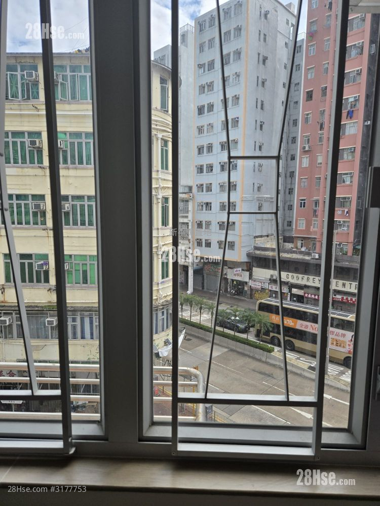 Apartment Rental Studio , 1 Bathroom 130 ft² Apartment Rental Studio , 1 Bathroom 130 ft²