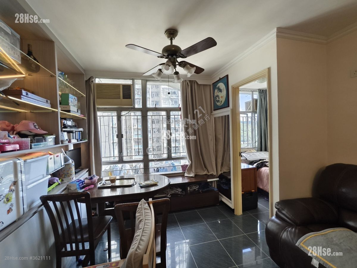 嘉盛苑 售盤 3 房 , 1 浴室 645 平方呎 嘉盛苑 售盤 3 房 , 1 浴室 645 平方呎