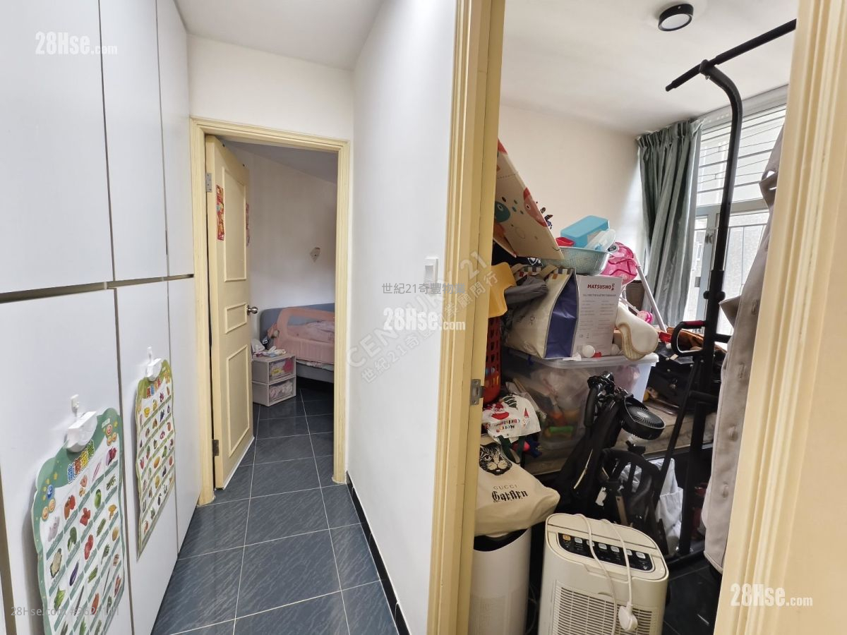 嘉盛苑 售盤 3 房 , 1 浴室 645 平方呎 嘉盛苑 售盤 3 房 , 1 浴室 645 平方呎