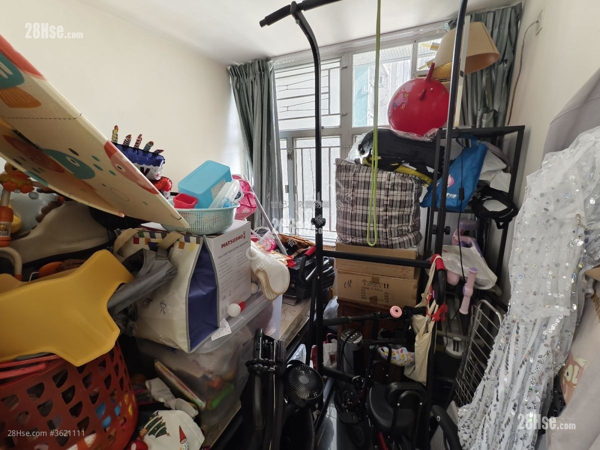 嘉盛苑 售盤 3 房 , 1 浴室 645 平方呎 嘉盛苑 售盤 3 房 , 1 浴室 645 平方呎