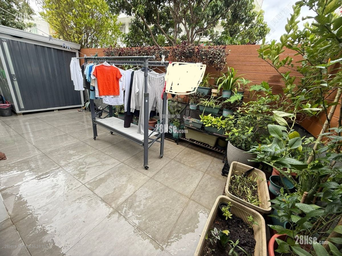 錦繡花園 售盤 2 房 , 2 浴室 848 平方呎 錦繡花園 售盤 2 房 , 2 浴室 848 平方呎