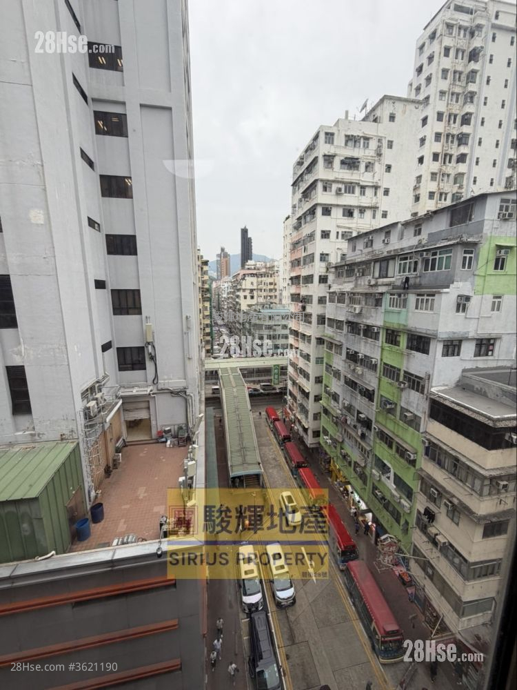 Lee Hing Building Rental 3 Bedrooms , 1 Bathroom 598 ft² Lee Hing Building Rental 3 Bedrooms , 1 Bathroom 598 ft²