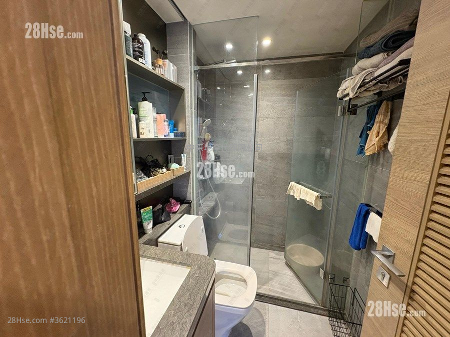 Solaria Rental 2 Bedrooms , 1 Bathroom 596 ft² Solaria Rental 2 Bedrooms , 1 Bathroom 596 ft²