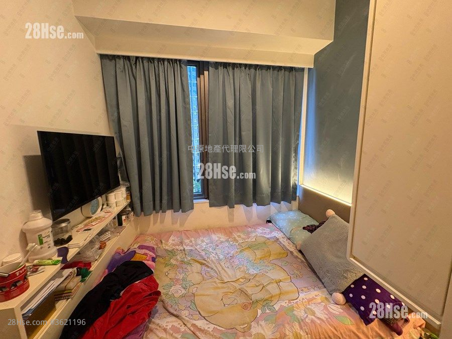 Solaria Rental 2 Bedrooms , 1 Bathroom 596 ft² Solaria Rental 2 Bedrooms , 1 Bathroom 596 ft²
