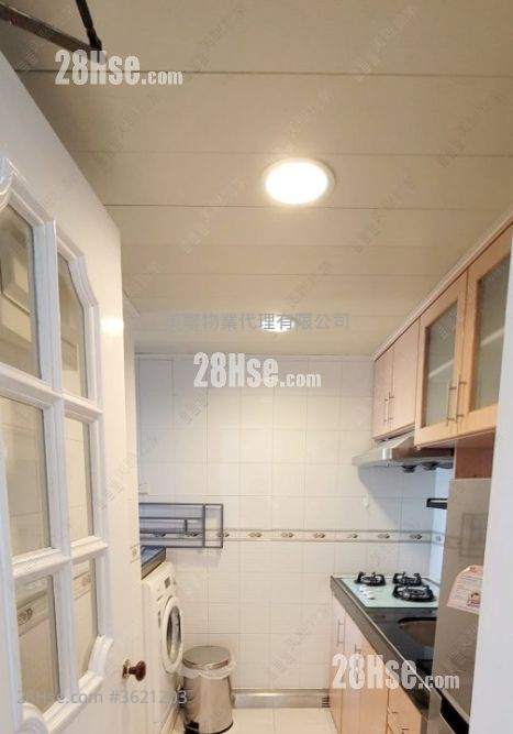 Bayshore Towers Sell 2 Bedrooms 412 ft² Bayshore Towers Sell 2 Bedrooms 412 ft²