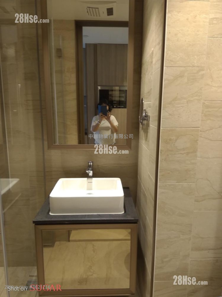 The Met. Acappella Rental Studio , 1 Bathroom 254 ft² The Met. Acappella Rental Studio , 1 Bathroom 254 ft²