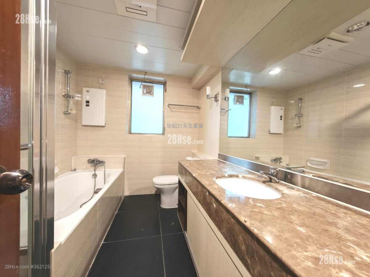 香港黃金海岸 租盤 5+ 房 , 4 浴室 2,833 平方呎 香港黃金海岸 租盤 5+ 房 , 4 浴室 2,833 平方呎