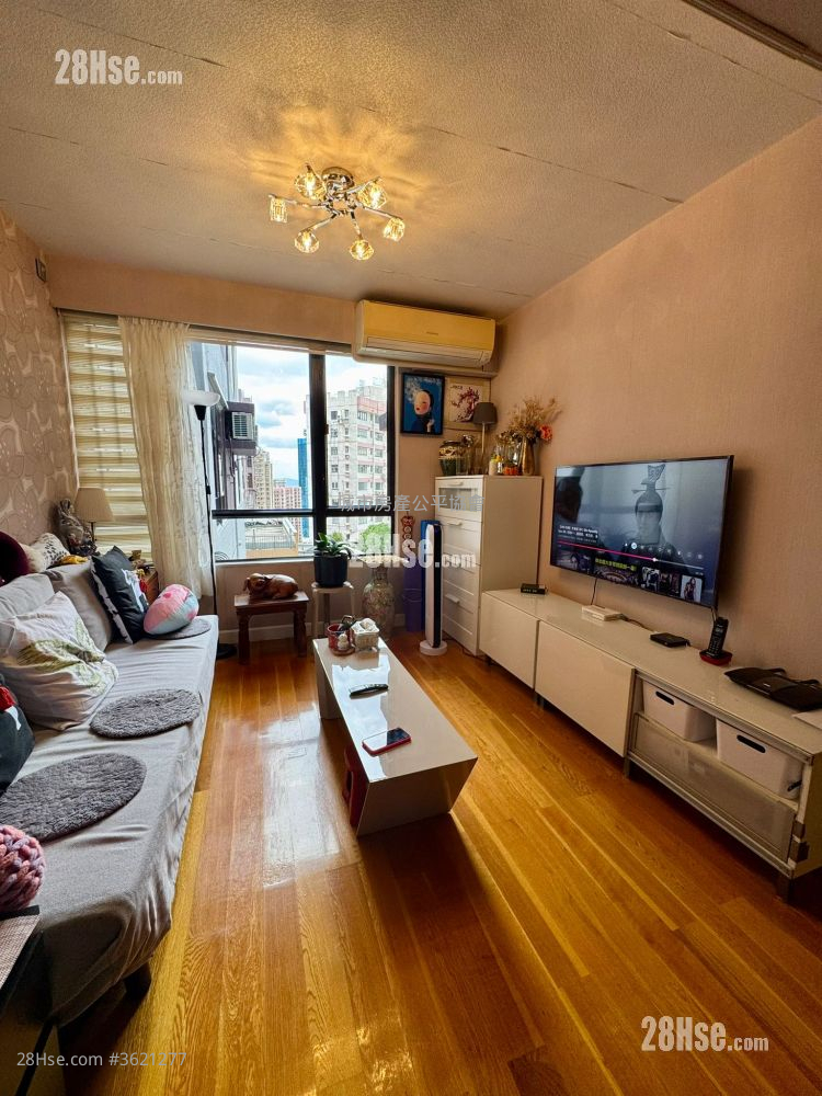 Maiden Court Sell 3 Bedrooms 663 ft² Maiden Court Sell 3 Bedrooms 663 ft²