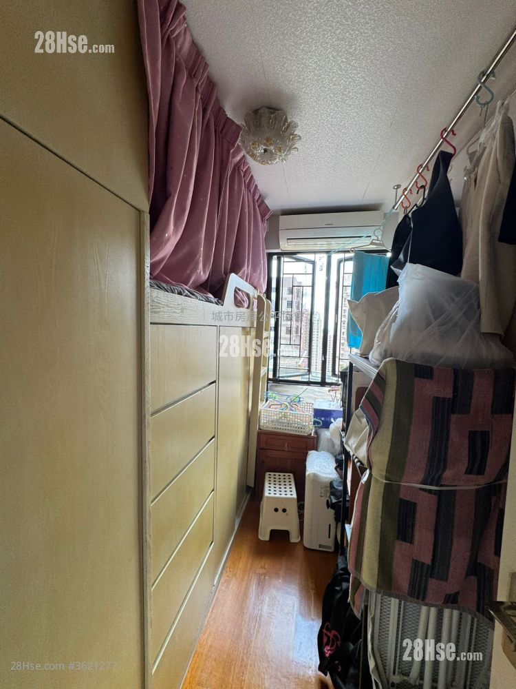 Maiden Court Sell 3 Bedrooms 663 ft² Maiden Court Sell 3 Bedrooms 663 ft²