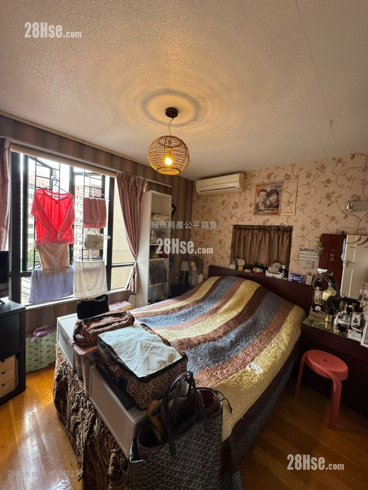 Maiden Court Sell 3 Bedrooms 663 ft² Maiden Court Sell 3 Bedrooms 663 ft²
