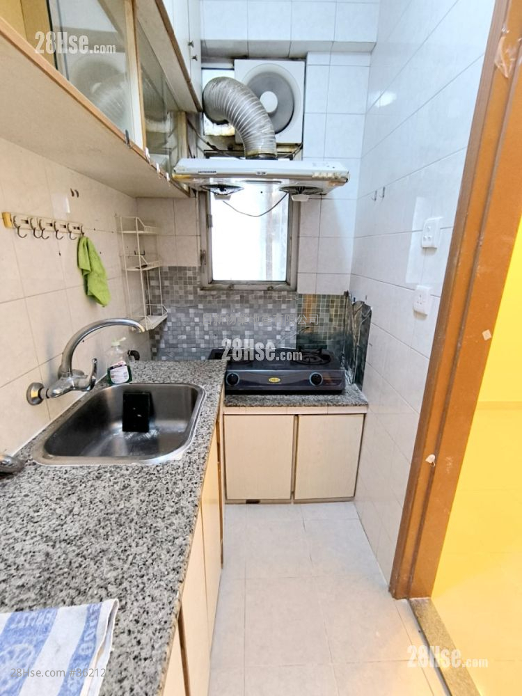 Elegance Gardens Rental 3 Bedrooms , 1 Bathroom 511 ft² Elegance Gardens Rental 3 Bedrooms , 1 Bathroom 511 ft²