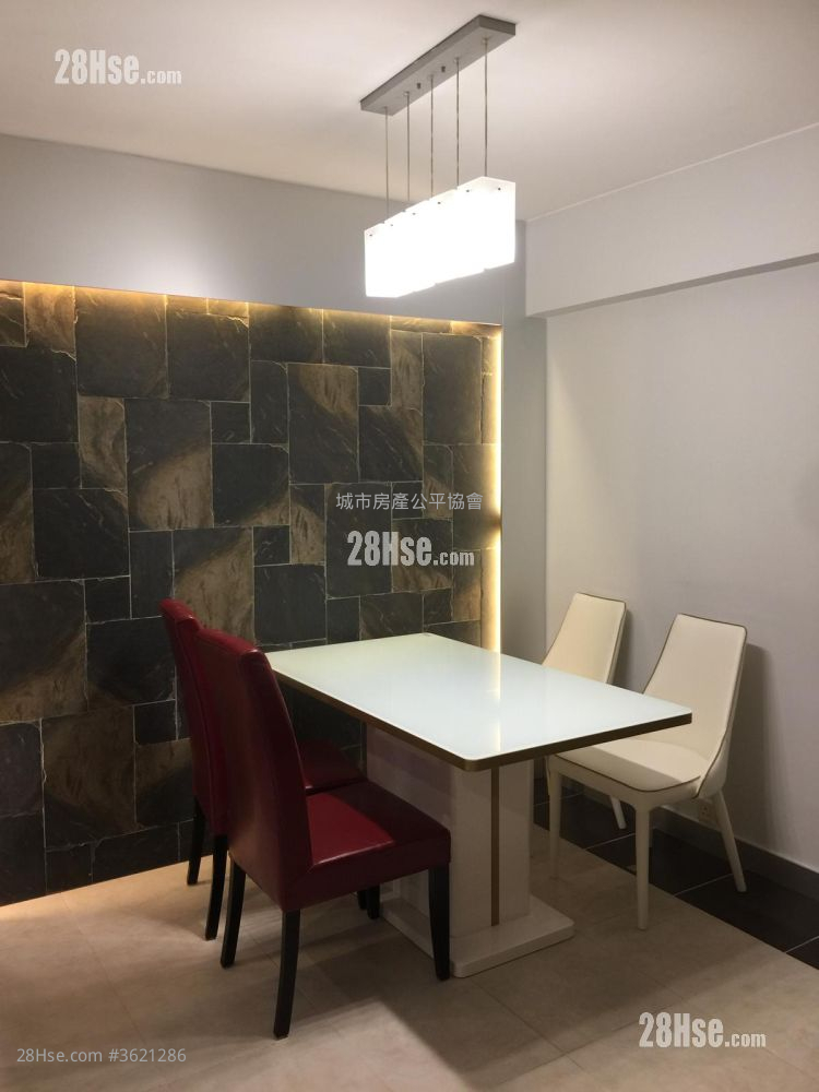 Taikoo Shing Sell 583 ft² Taikoo Shing Sell 583 ft²
