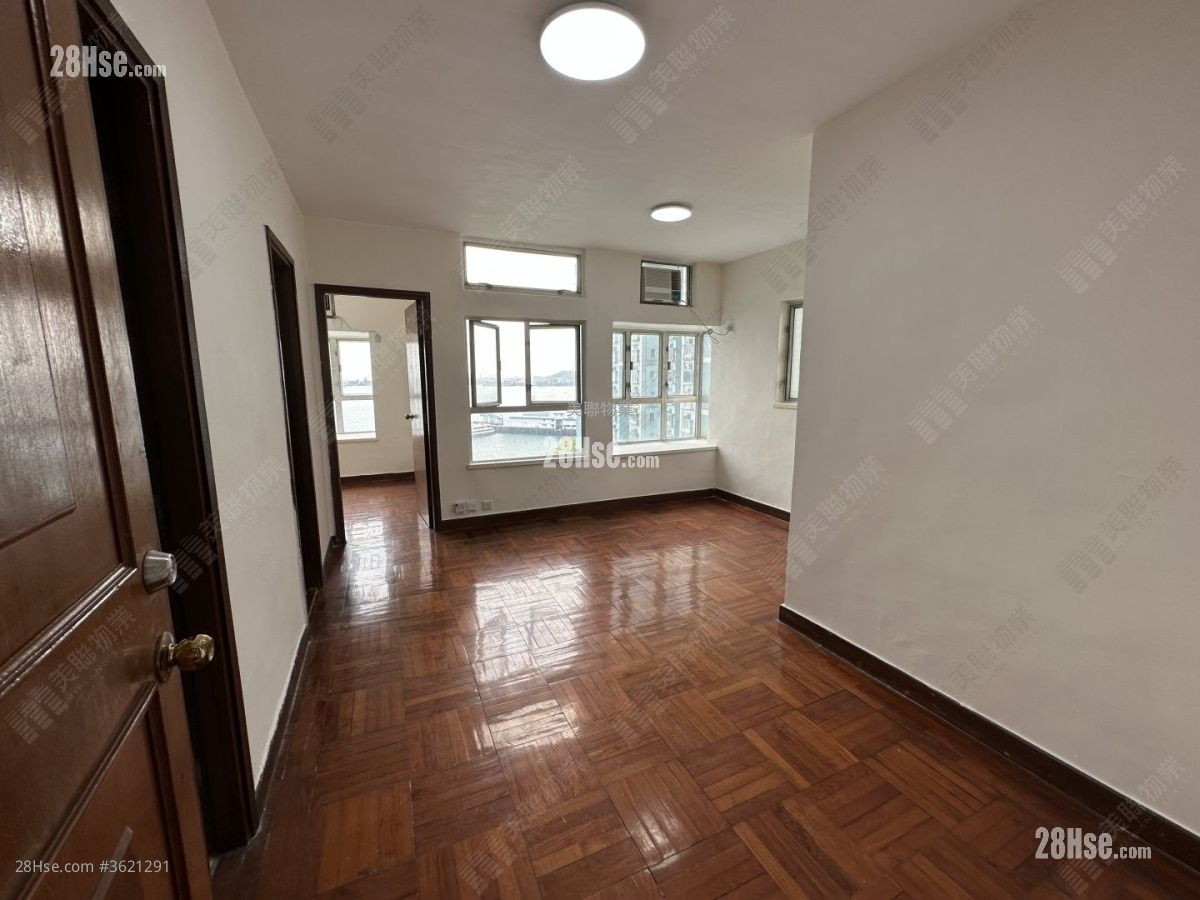 Miami Beach Towers Sell 2 Bedrooms 443 ft² Miami Beach Towers Sell 2 Bedrooms 443 ft²