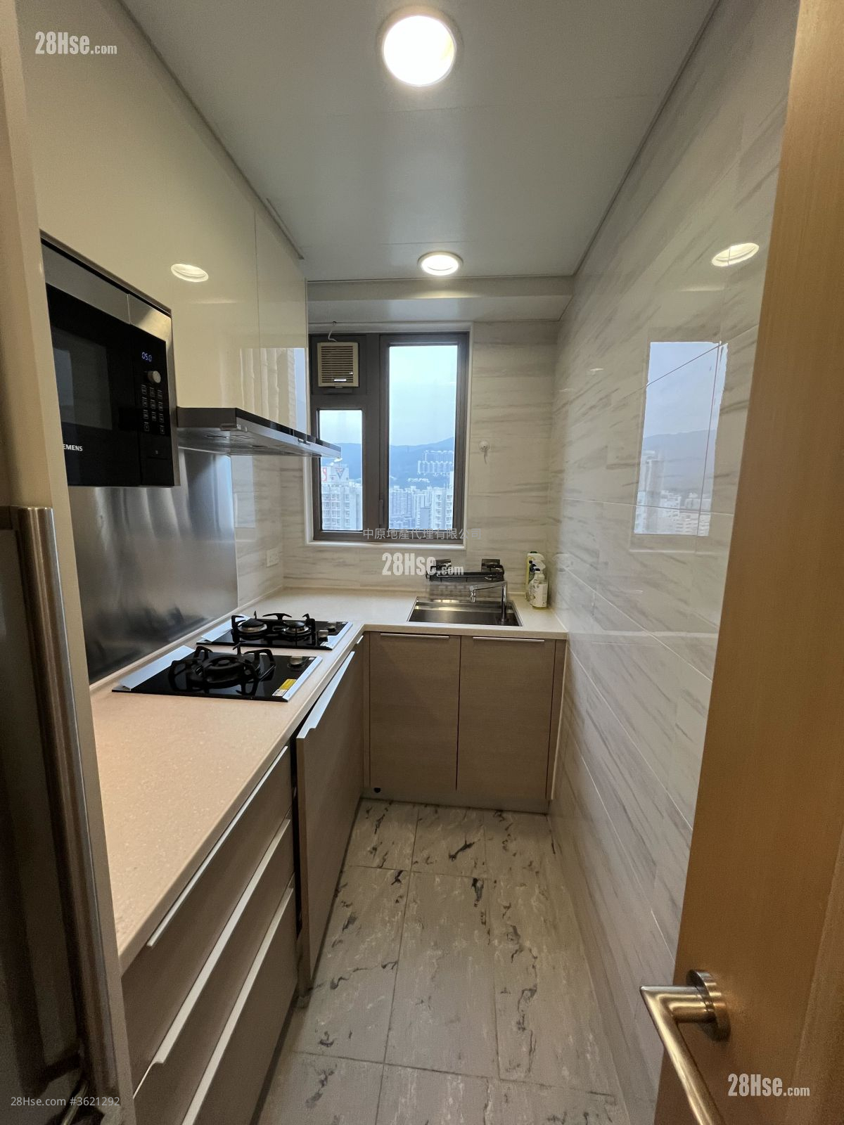 Parc City Rental 2 Bedrooms , 1 Bathroom 524 ft² Parc City Rental 2 Bedrooms , 1 Bathroom 524 ft²