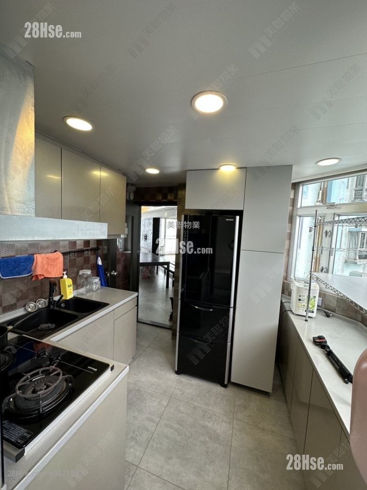 Miami Beach Towers Sell 3 Bedrooms 816 ft² Miami Beach Towers Sell 3 Bedrooms 816 ft²