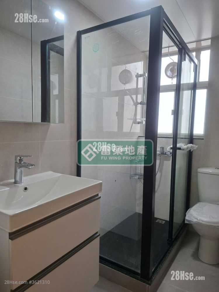 Lee Hing Building Rental 3 Bedrooms , 1 Bathroom 598 ft² Lee Hing Building Rental 3 Bedrooms , 1 Bathroom 598 ft²