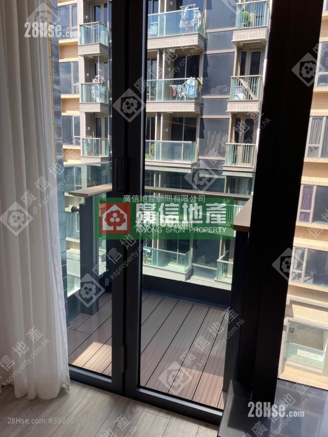 Cetus Square Mile Rental 1 Bedroom , 1 Bathroom 253 ft² Cetus Square Mile Rental 1 Bedroom , 1 Bathroom 253 ft²