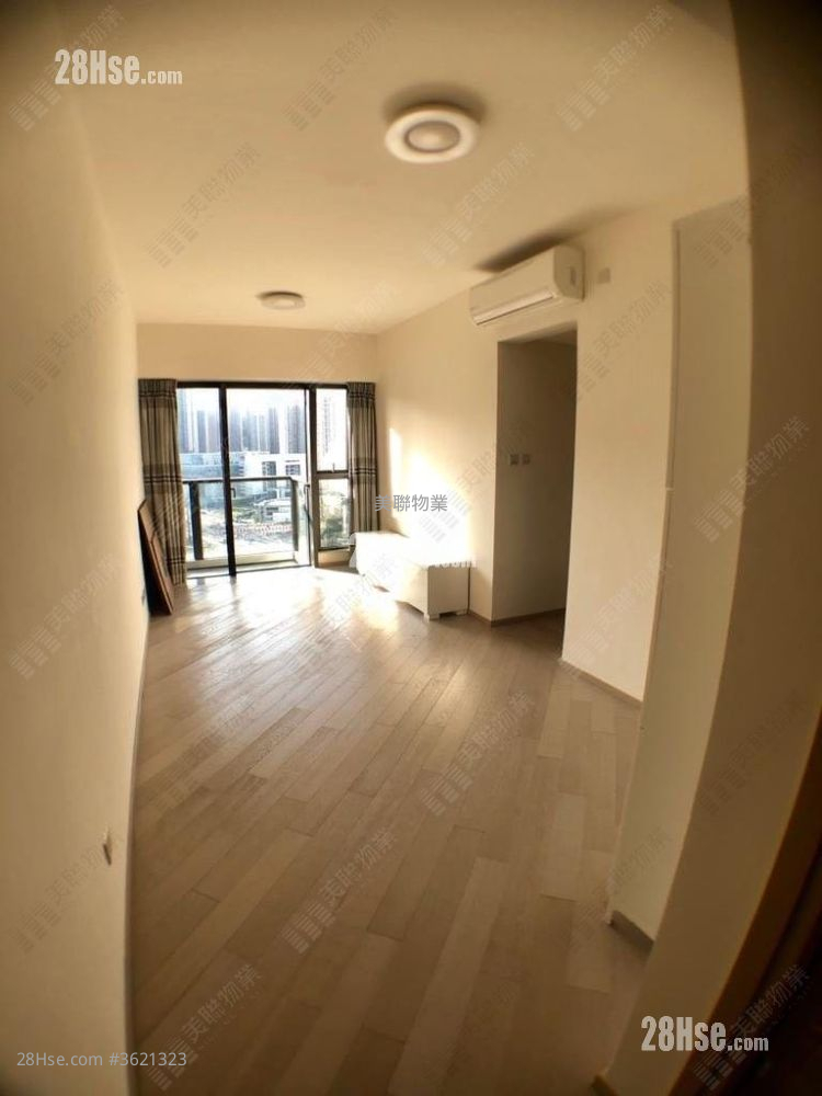 The Wings Sell 4 Bedrooms , 2 Bathrooms 735 ft² The Wings Sell 4 Bedrooms , 2 Bathrooms 735 ft²