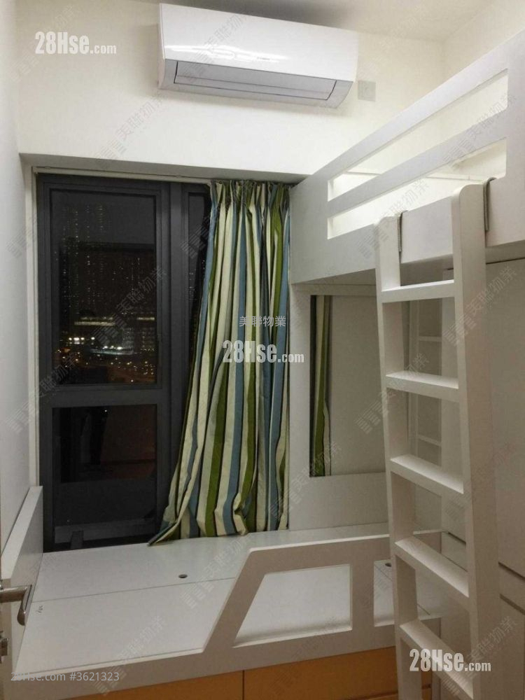 The Wings Sell 4 Bedrooms , 2 Bathrooms 735 ft² The Wings Sell 4 Bedrooms , 2 Bathrooms 735 ft²