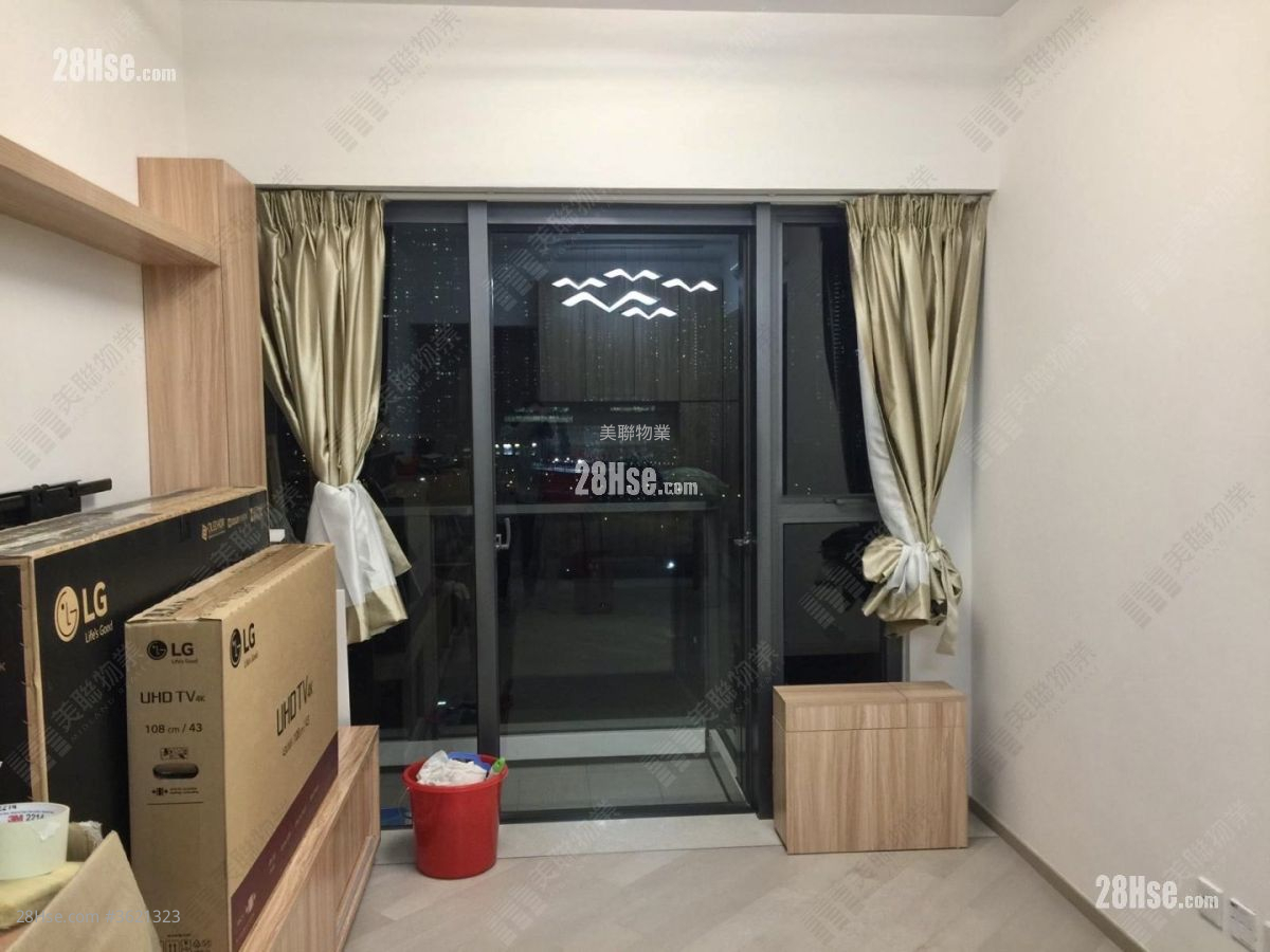 The Wings Sell 4 Bedrooms , 2 Bathrooms 735 ft² The Wings Sell 4 Bedrooms , 2 Bathrooms 735 ft²