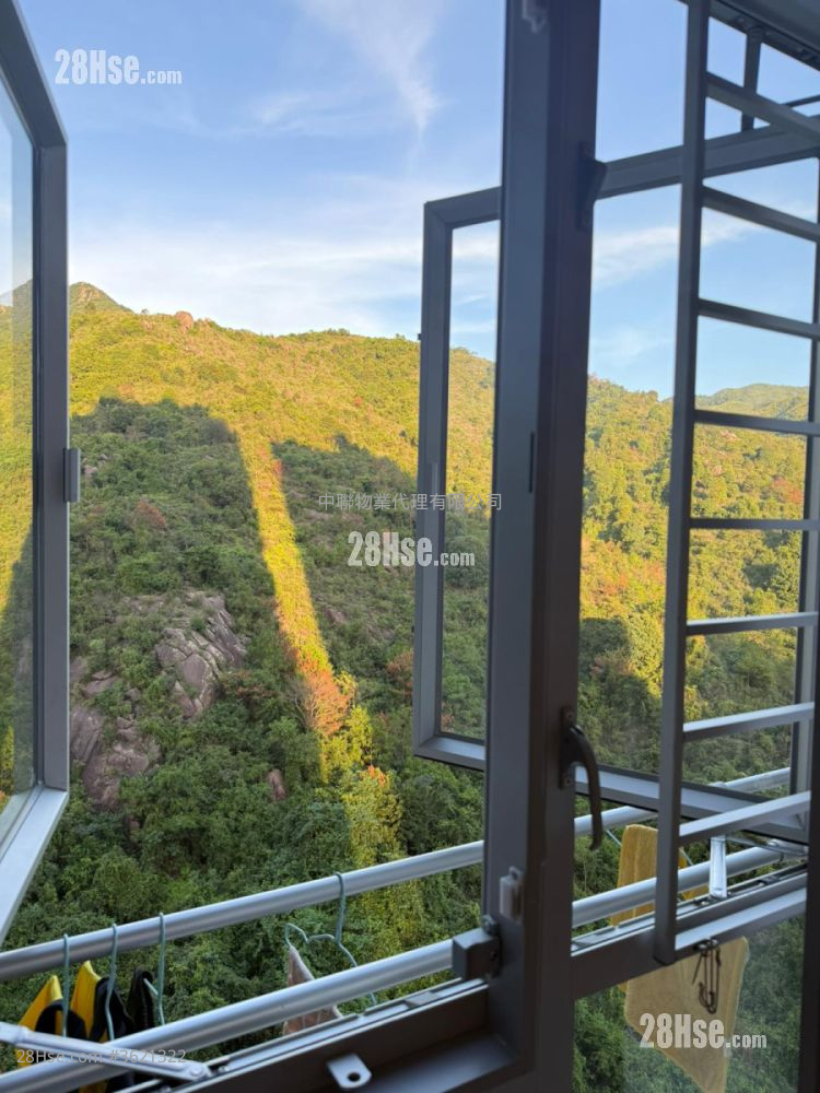 Kam Chun Court Sell 2 Bedrooms , 1 Bathroom 384 ft² Kam Chun Court Sell 2 Bedrooms , 1 Bathroom 384 ft²