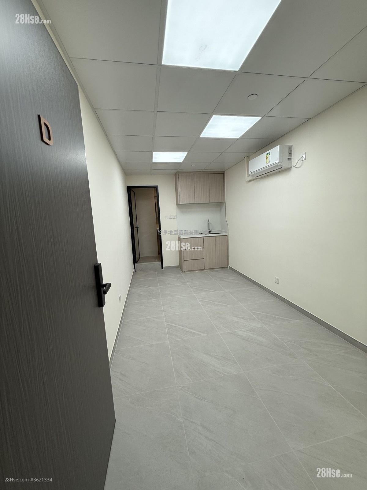 單幢樓房 租盤 130 平方呎 單幢樓房 租盤 130 平方呎