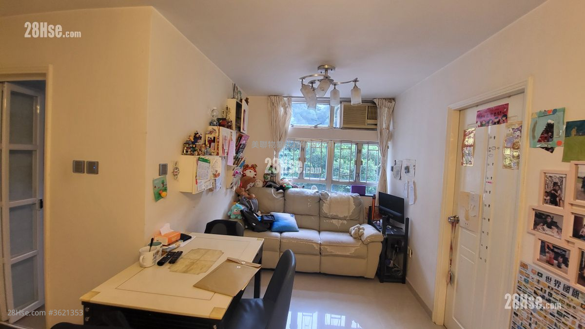 Ching Wah Court Sell 2 Bedrooms , 1 Bathroom 438 ft² Ching Wah Court Sell 2 Bedrooms , 1 Bathroom 438 ft²