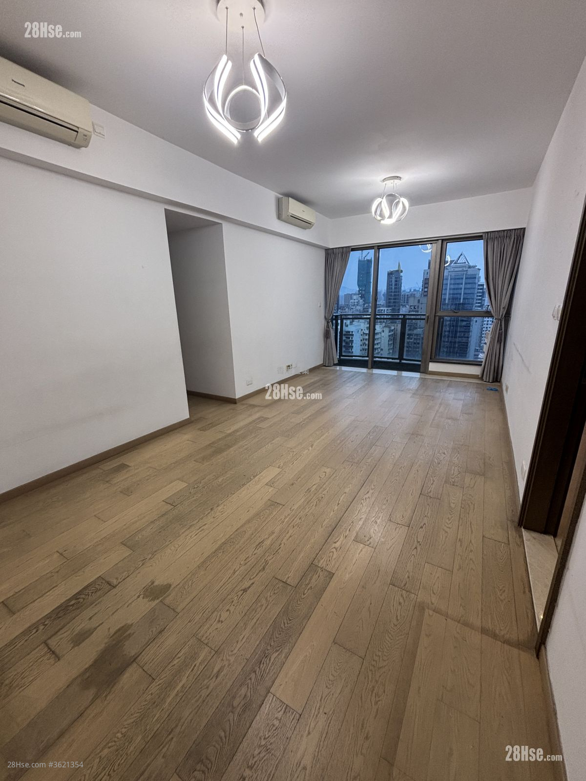 The Austin Rental 3 Bedrooms , 2 Bathrooms 862 ft² The Austin Rental 3 Bedrooms , 2 Bathrooms 862 ft²