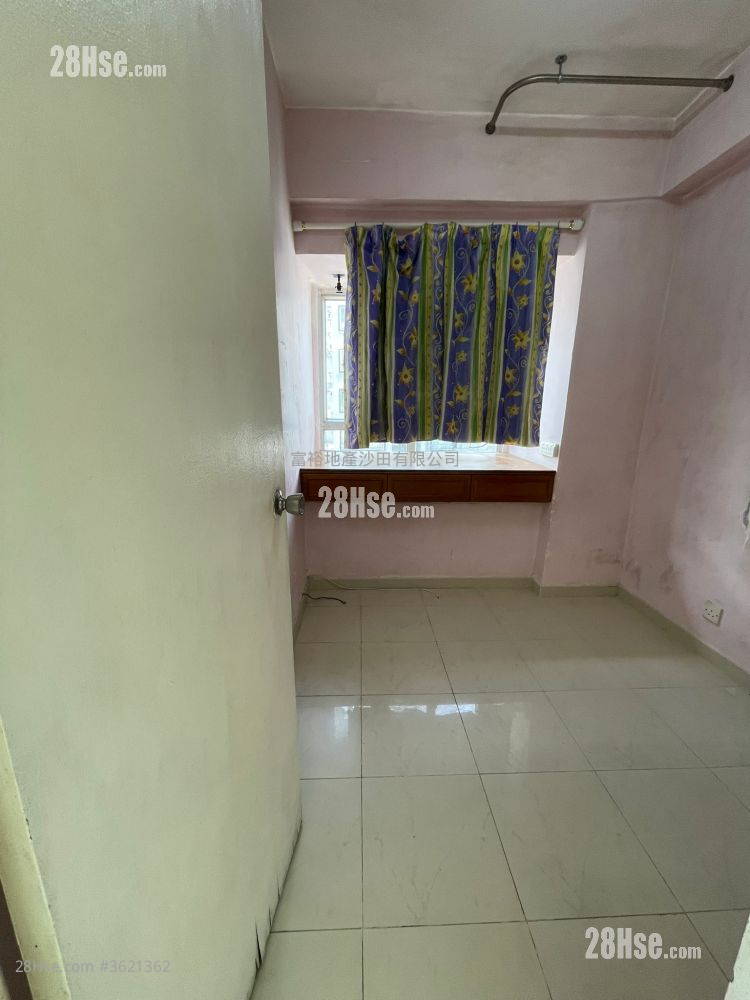 Golden Lion Garden Rental 1 Bedroom , 1 Bathroom 281 ft² Golden Lion Garden Rental 1 Bedroom , 1 Bathroom 281 ft²