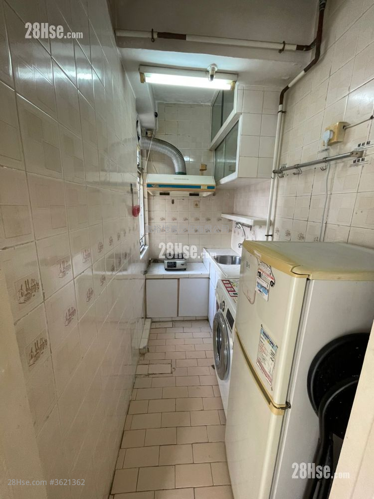 Golden Lion Garden Rental 1 Bedroom , 1 Bathroom 281 ft² Golden Lion Garden Rental 1 Bedroom , 1 Bathroom 281 ft²
