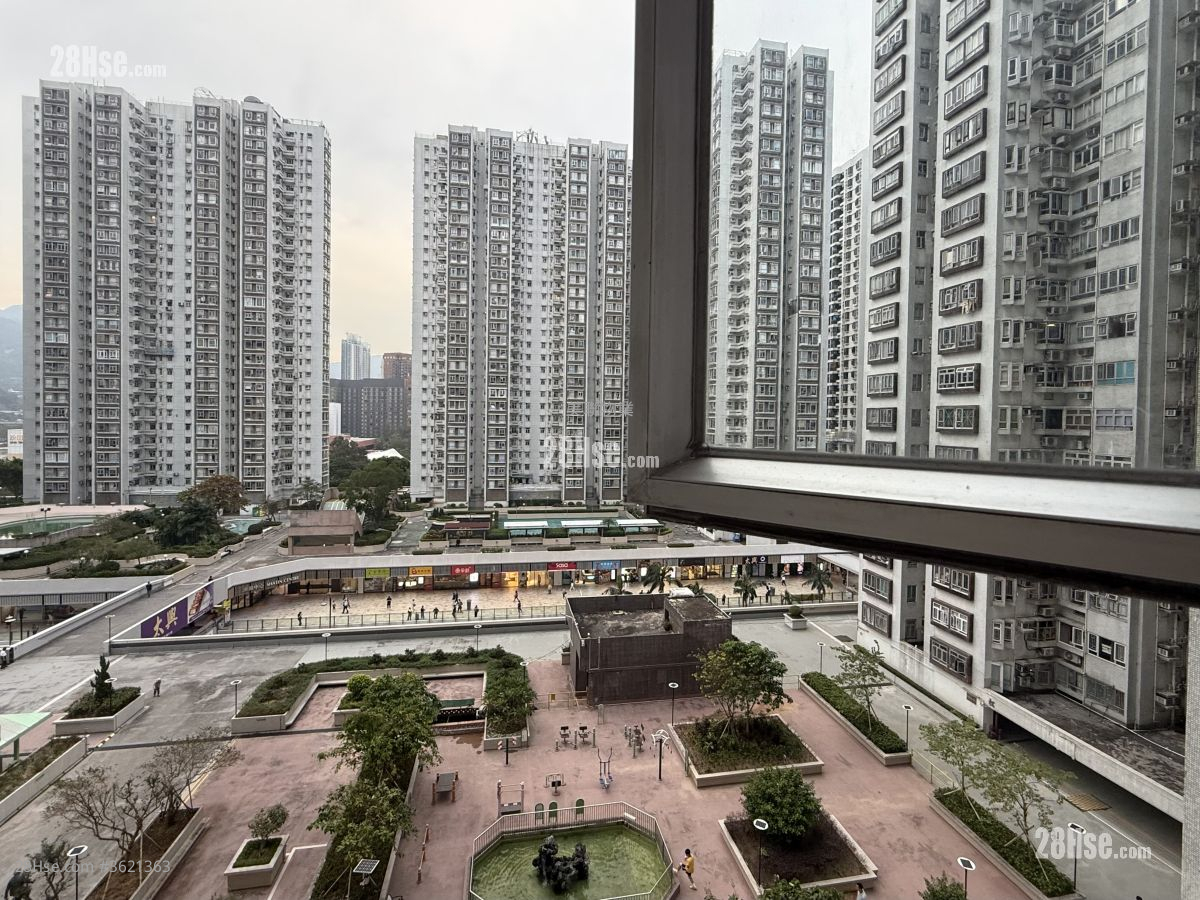 好運中心 售盤 2 房 , 1 浴室 348 平方呎 好運中心 售盤 2 房 , 1 浴室 348 平方呎