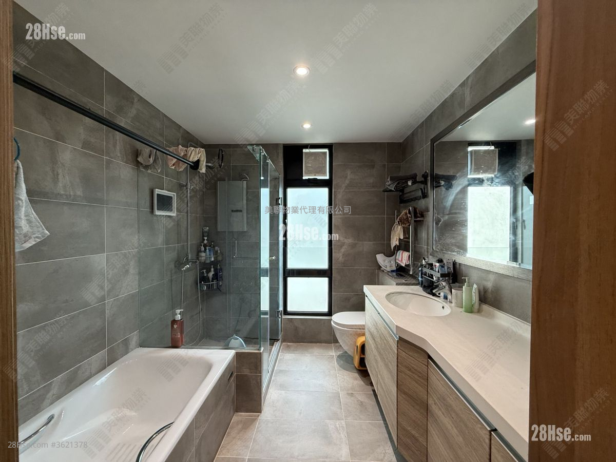 Constellation Cove Sell 3 Bedrooms , 2 Bathrooms 1,089 ft² Constellation Cove Sell 3 Bedrooms , 2 Bathrooms 1,089 ft²