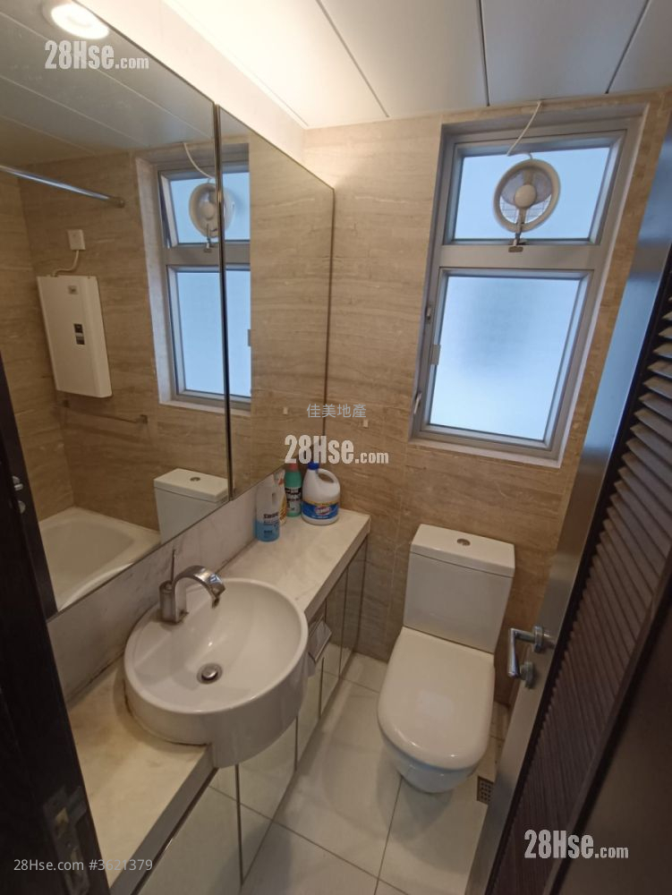 Grand Waterfront Sell 2 Bedrooms , 1 Bathroom 367 ft² Grand Waterfront Sell 2 Bedrooms , 1 Bathroom 367 ft²