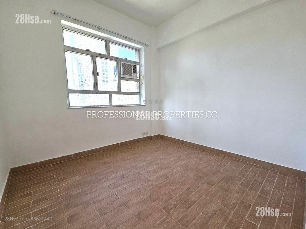 福群別墅 售盤 4 房 , 3 浴室 1,688 平方呎 福群別墅 售盤 4 房 , 3 浴室 1,688 平方呎