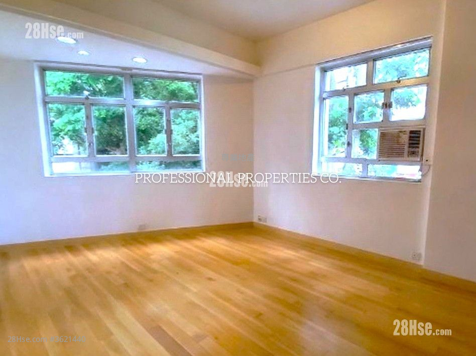 福群別墅 售盤 4 房 , 3 浴室 1,688 平方呎 福群別墅 售盤 4 房 , 3 浴室 1,688 平方呎