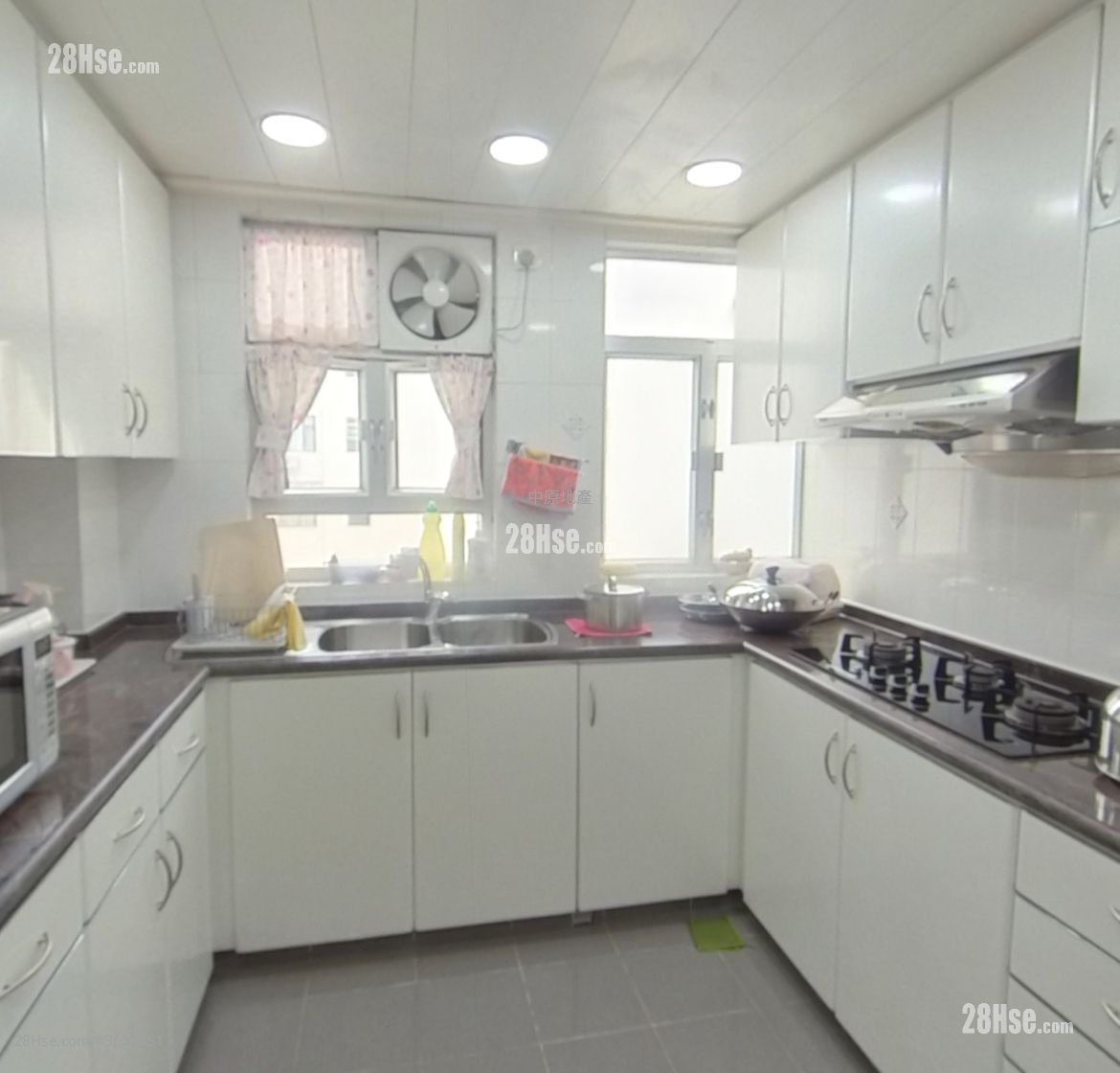 Duke Garden Sell 3 Bedrooms 985 ft² Duke Garden Sell 3 Bedrooms 985 ft²